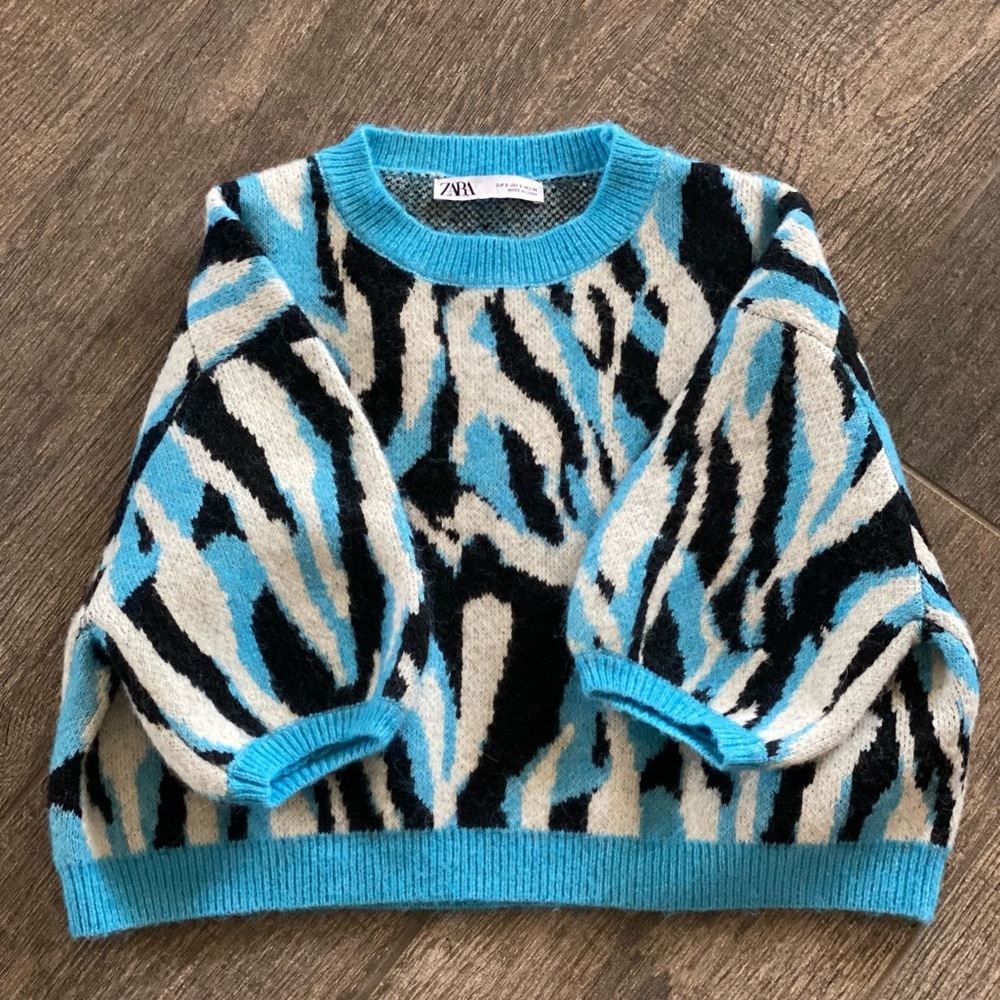 Zara Sweater View 3